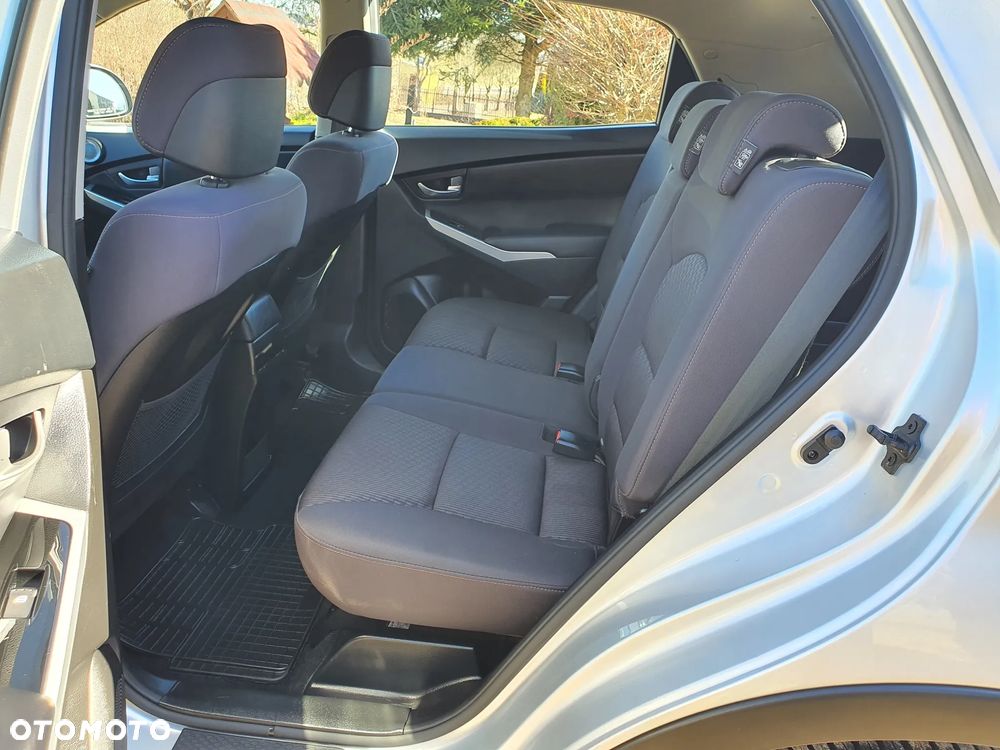 SsangYong/KGM Korando 2.0 e-XDi Crystal 2WD - 17