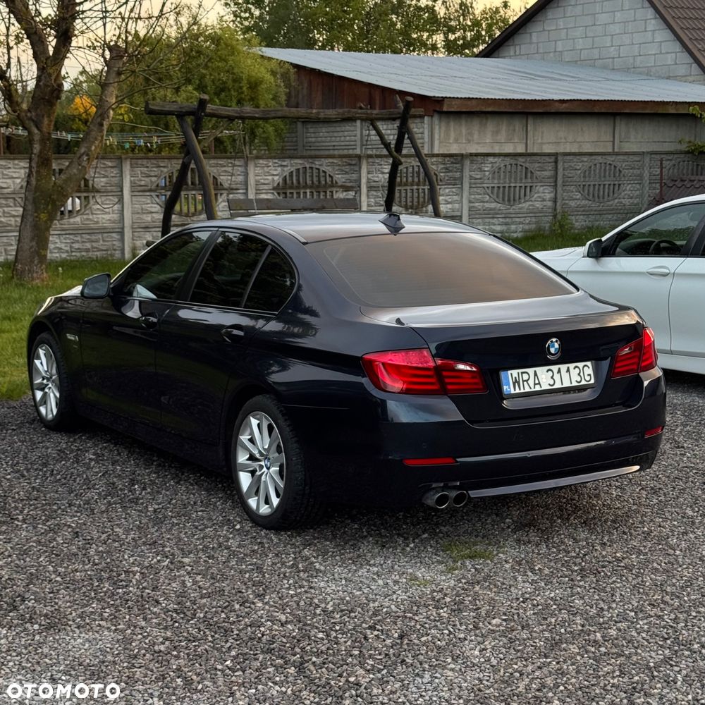 BMW Seria 5 520d - 13
