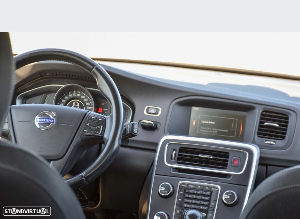 Volvo V60 D2 - 10