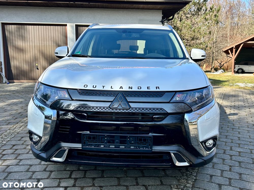 Mitsubishi Outlander 2.0 2WD CVT Diamant+ - 7