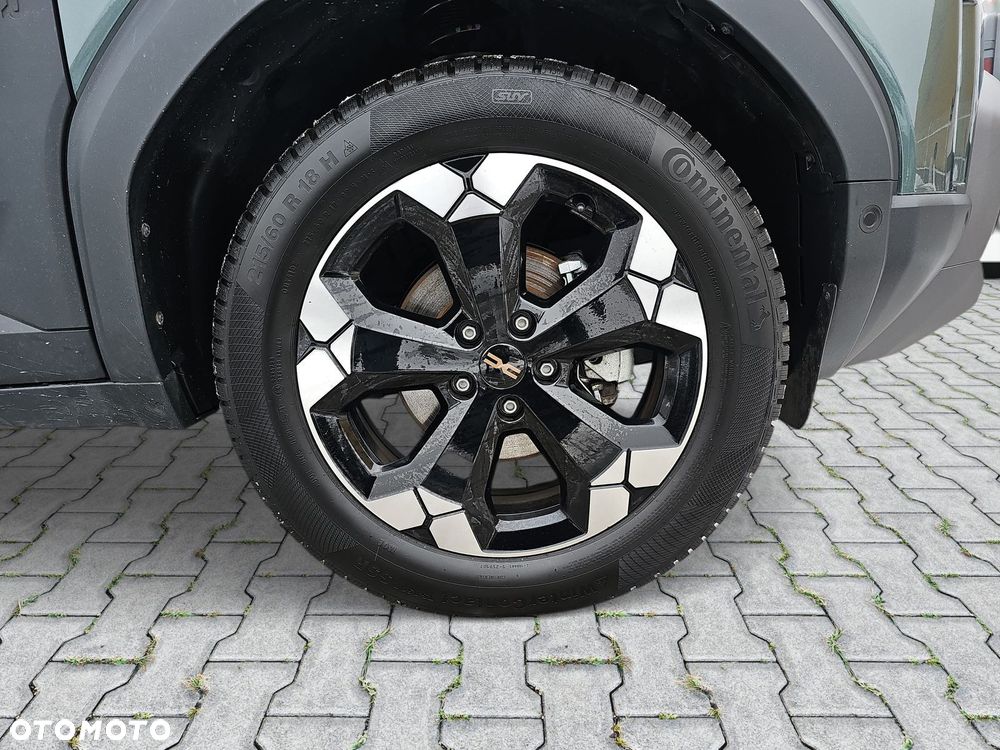 Dacia Duster 1.6 Full Hybrid 140 Extreme MMT - 24