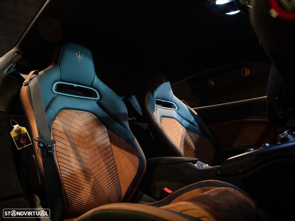 Maserati MC20 3.0 V6 - 23