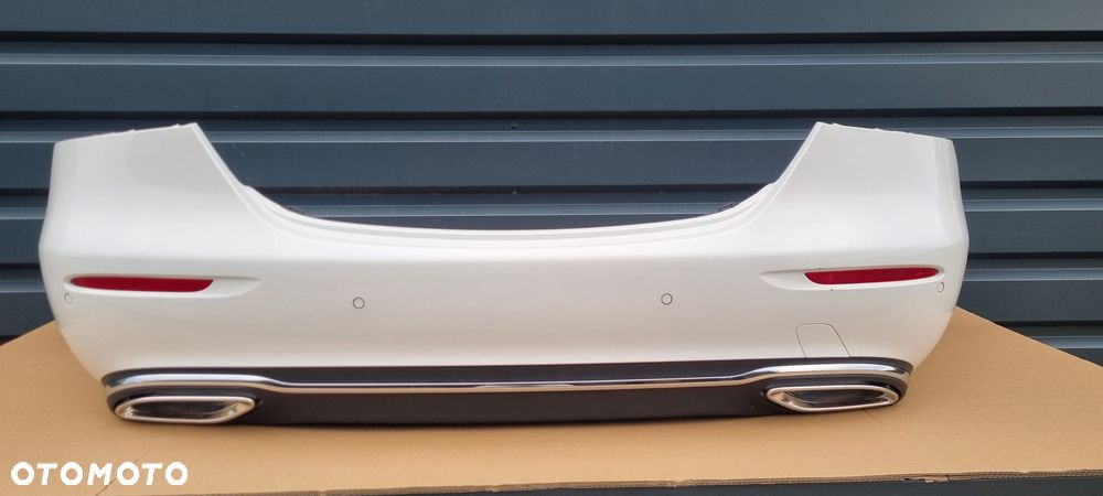 MERCEDES E KLASA W213 LIFT SEDAN 2020- Zderzak tył oryginał MD001 - 2