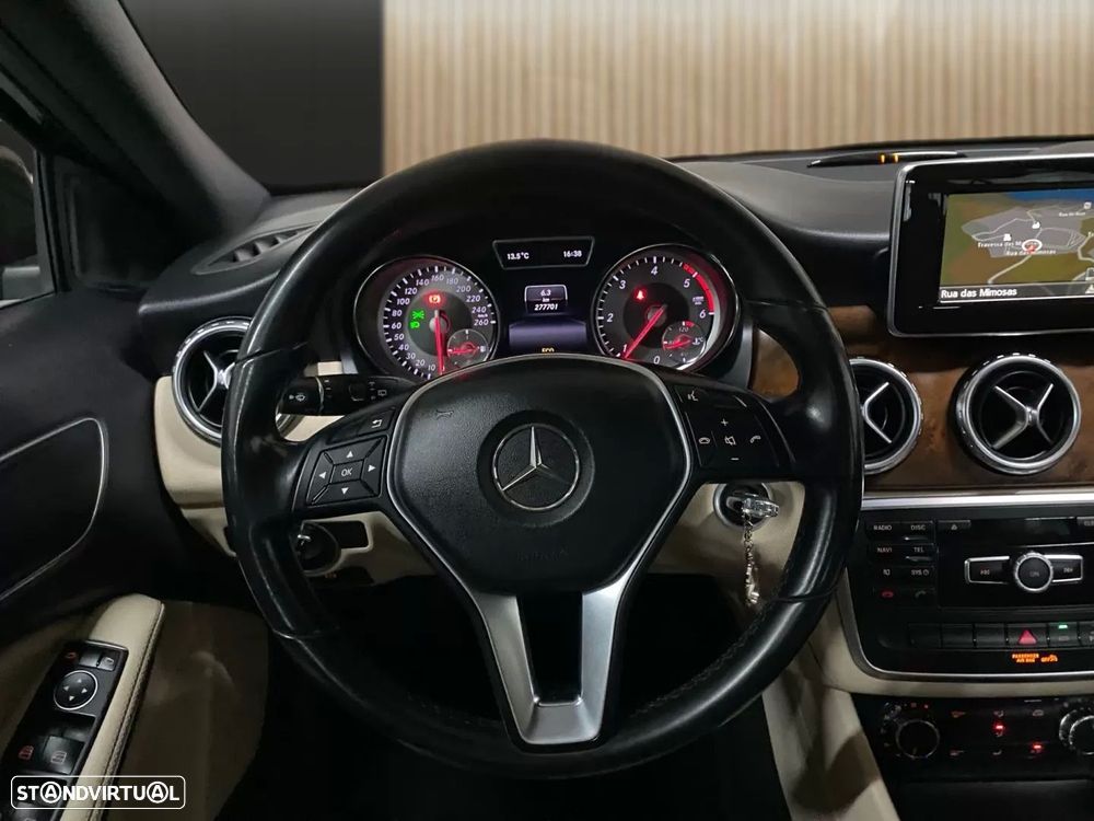 Mercedes-Benz GLA 180 (CDI) d Urban - 9