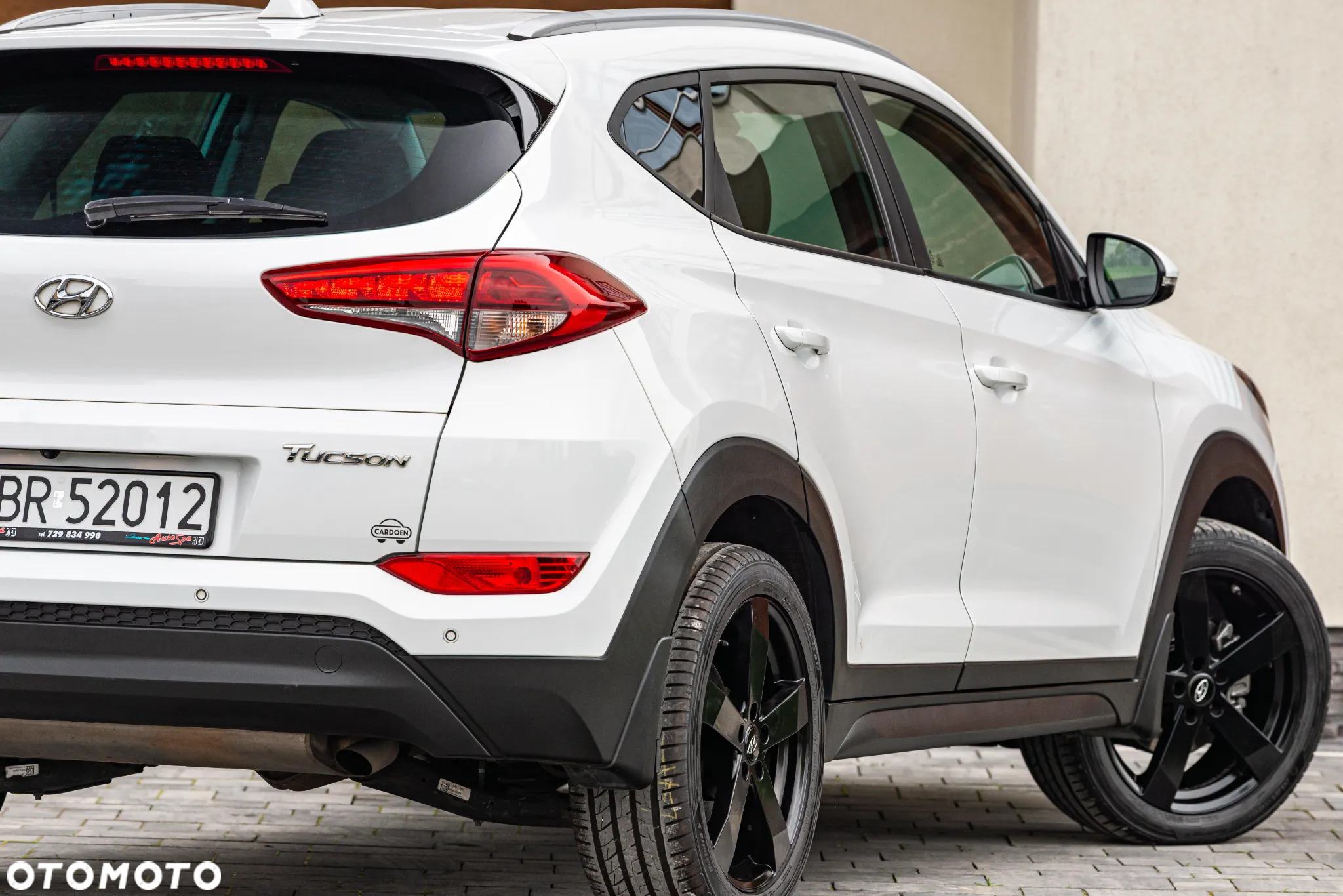 Hyundai Tucson blue 1.7 CRDi 2WD DCT Premium - 18