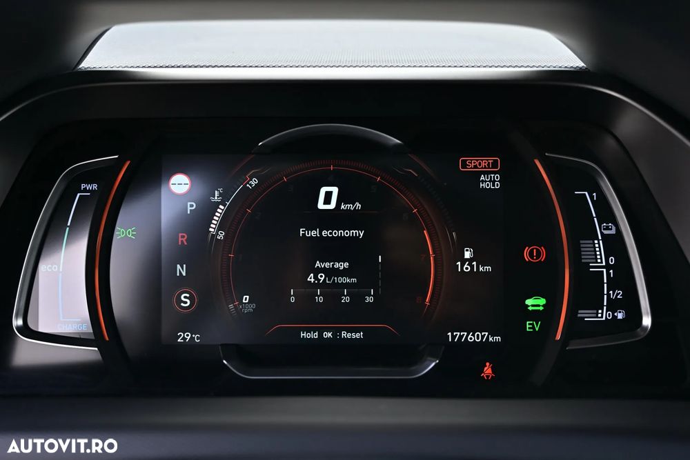 Hyundai IONIQ 141CP Exclusive - 19