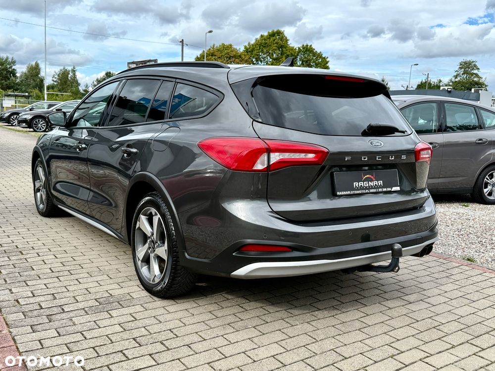 Ford Focus Turnier 1.5 EcoBoost Start-Stopp-System ACTIVE - 12