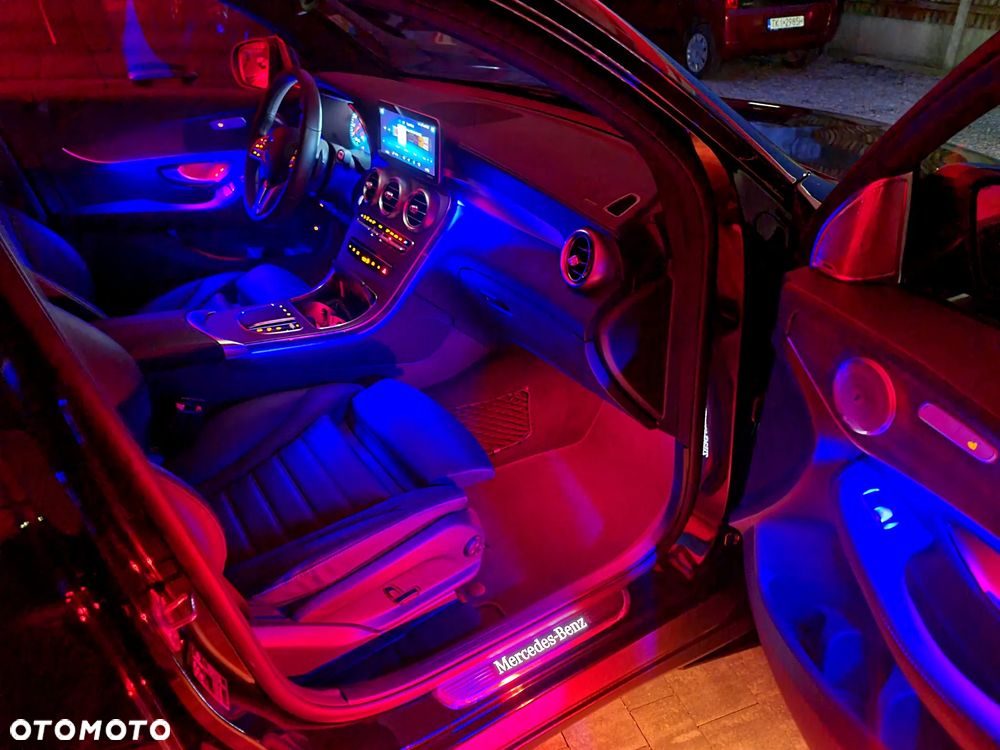 Mercedes-Benz GLC - 27