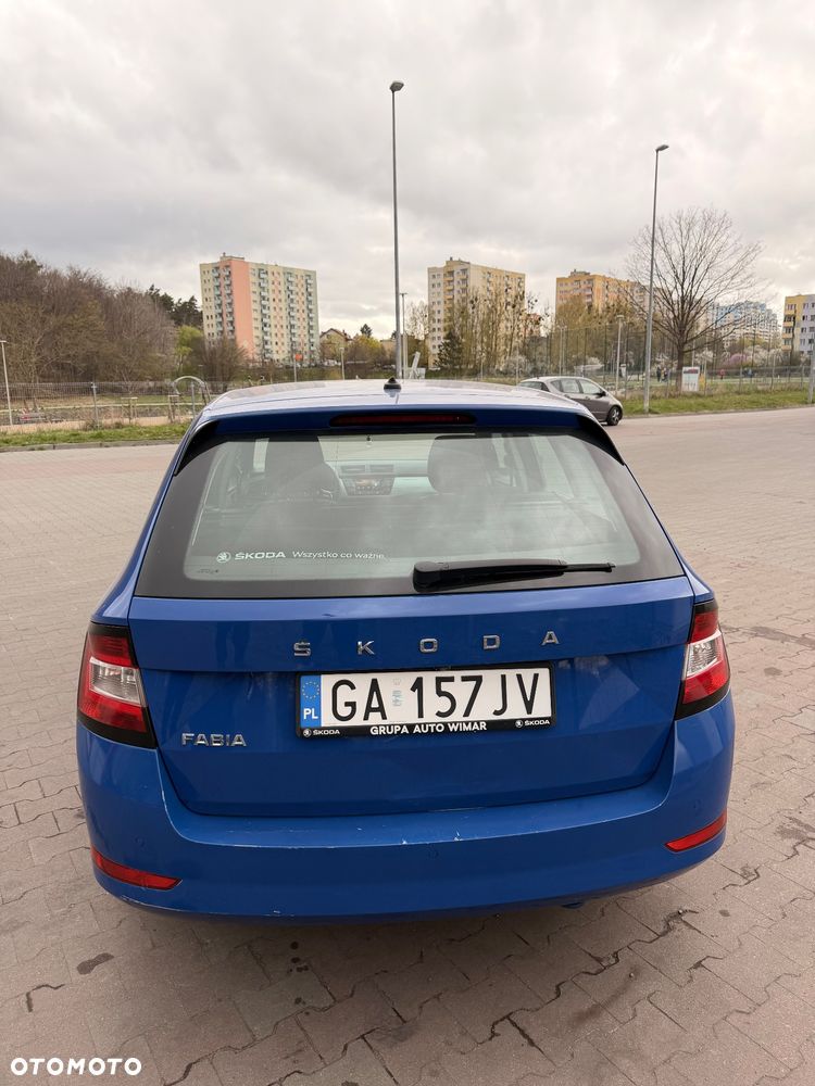 Skoda Fabia 1.0 Ambition - 8