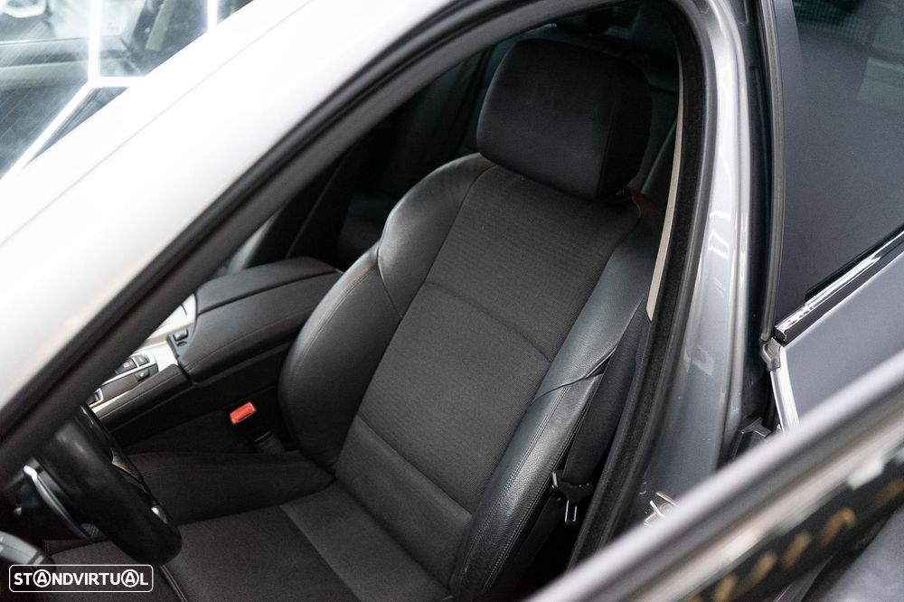 BMW 525 d Pack M Auto - 21