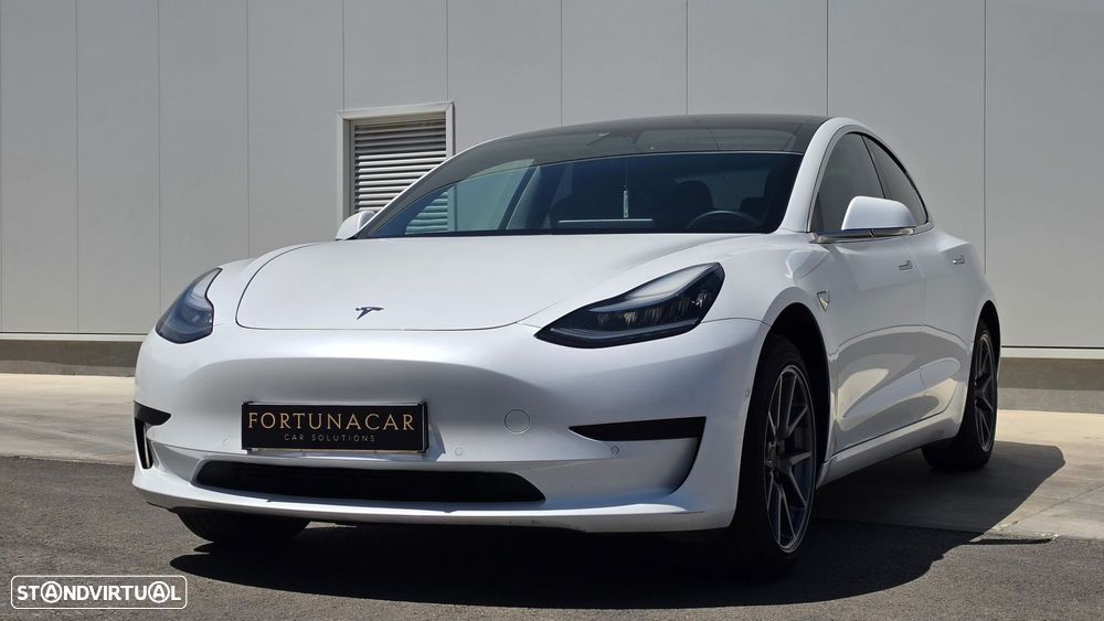 Tesla Model 3 Standard Range Plus RWD - 1