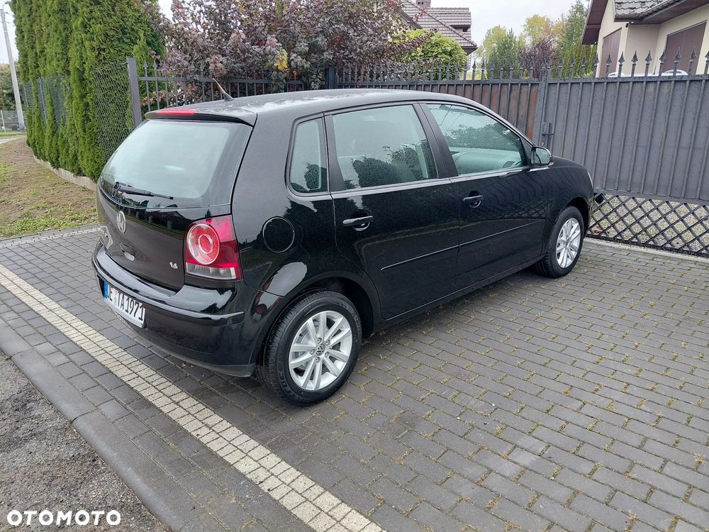 Volkswagen Polo 1.4 Comfortline - 19