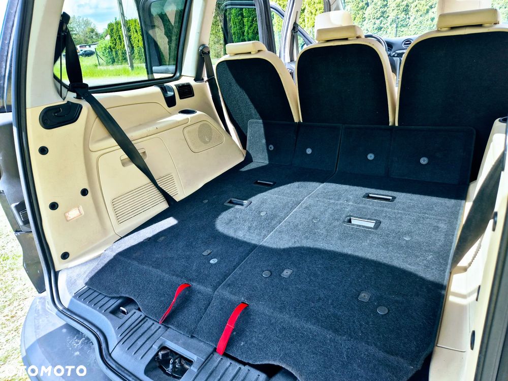 Ford Galaxy 2.0 TDCi Platinium X (Titanium) - 29