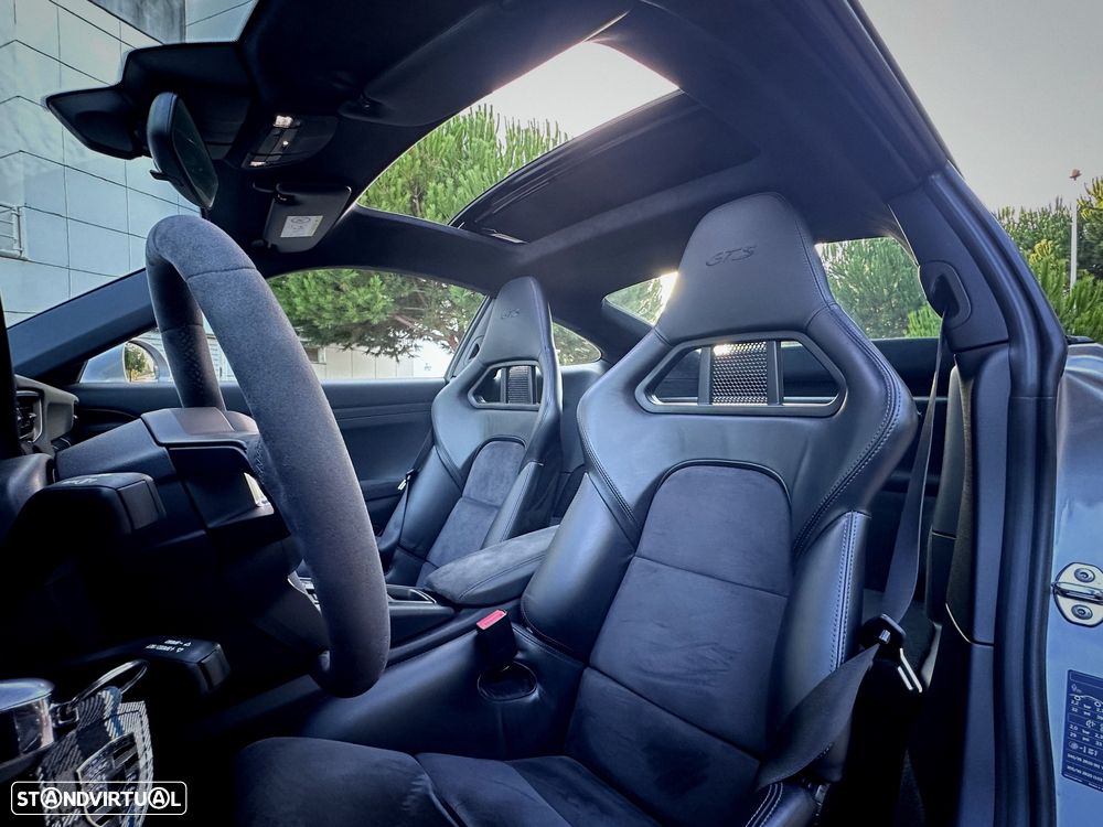 Porsche 911 (991) Carrera GTS - 7