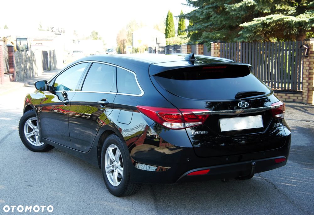 Hyundai i40 Kombi blue 1.6 CRDi DCT Space Plus - 20