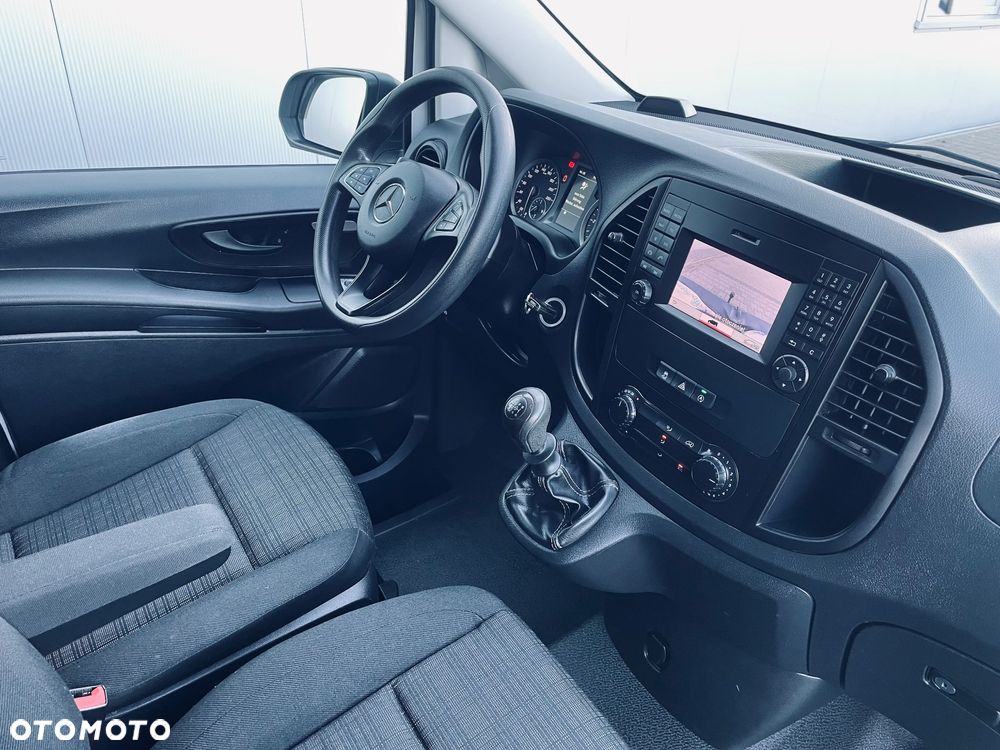 Mercedes-Benz Vito - 30