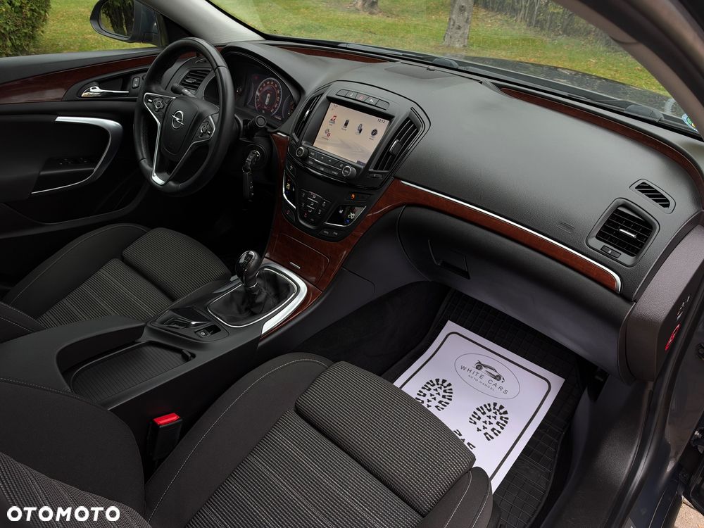 Opel Insignia 1.6 T Cosmo S&S - 40
