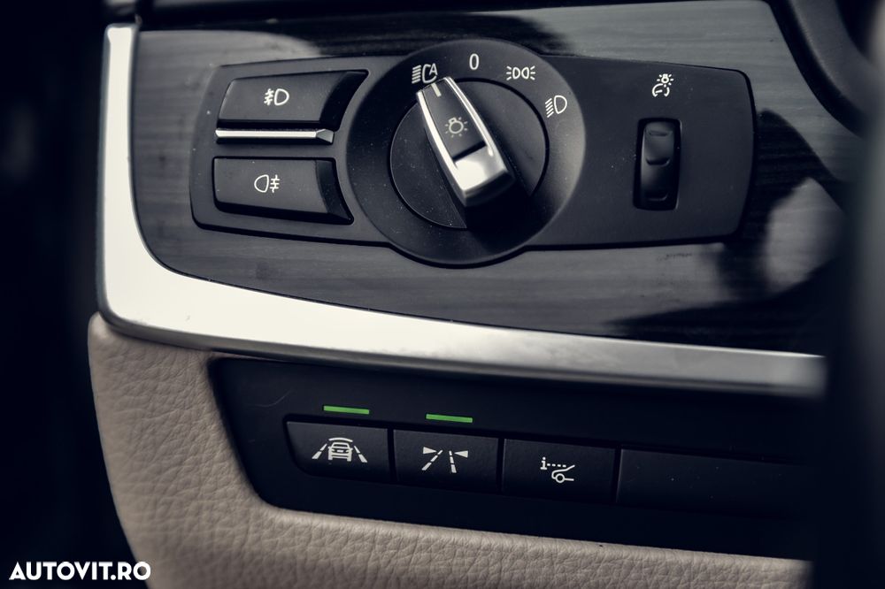 BMW Seria 5 520d xDrive AT - 5