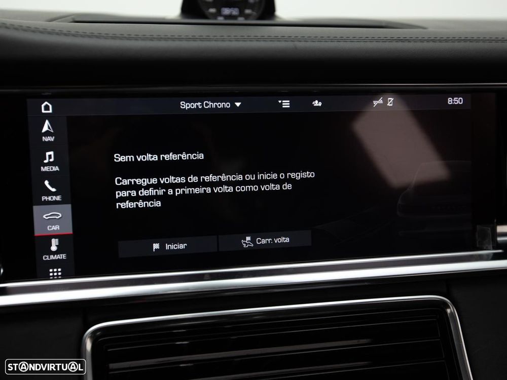 Porsche Panamera 4 E-Hybrid - 38