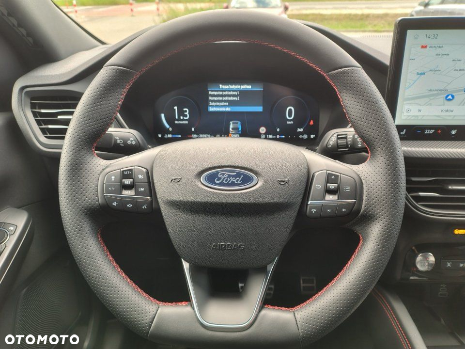 Ford Kuga - 11