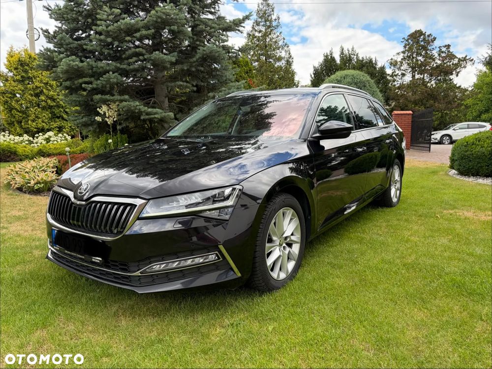 Skoda Superb 2.0 TDI SCR 4x4 Style DSG - 1