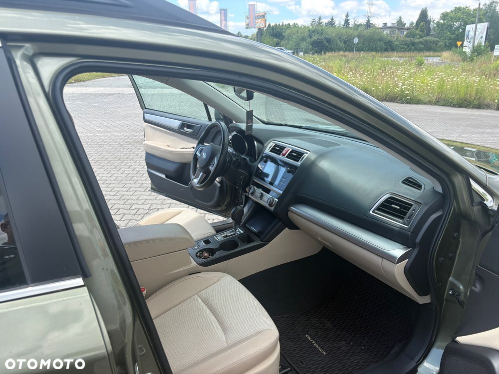 Subaru Outback 2.5i Exclusive (EyeSight) Lineartronic - 15
