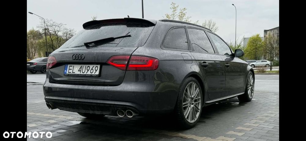 Audi A4 Avant 2.0 TDI - 8