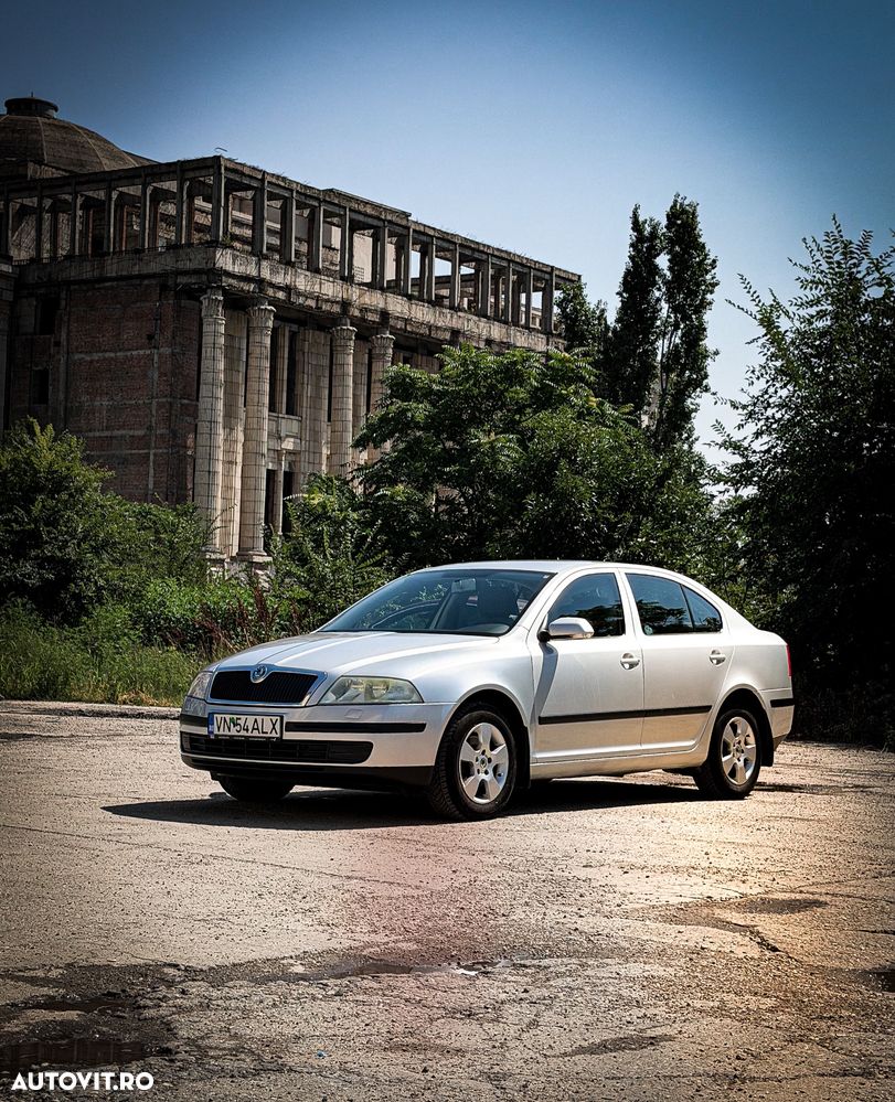 Skoda Octavia 1.6 FSI Classic - 6