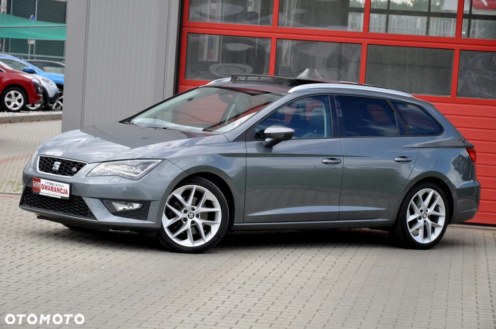 Seat Leon Sportstourer 2.0 TDI DPF DSG FR - 3