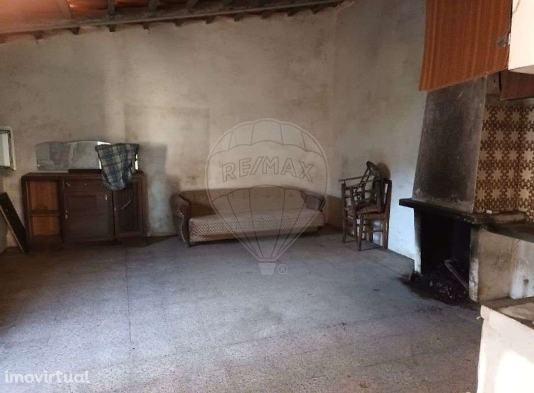 Moradia T3 para venda - Grande imagem: 2/8