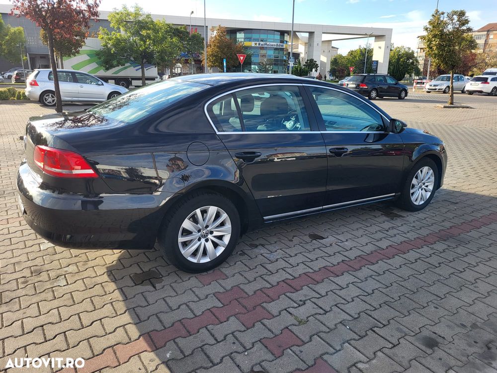 Volkswagen Passat - 5