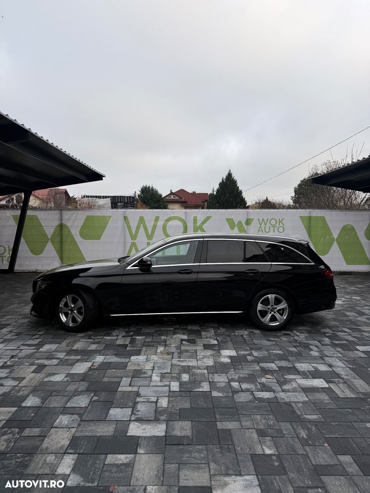 Mercedes-Benz E 220 d T-Modell Aut - 4