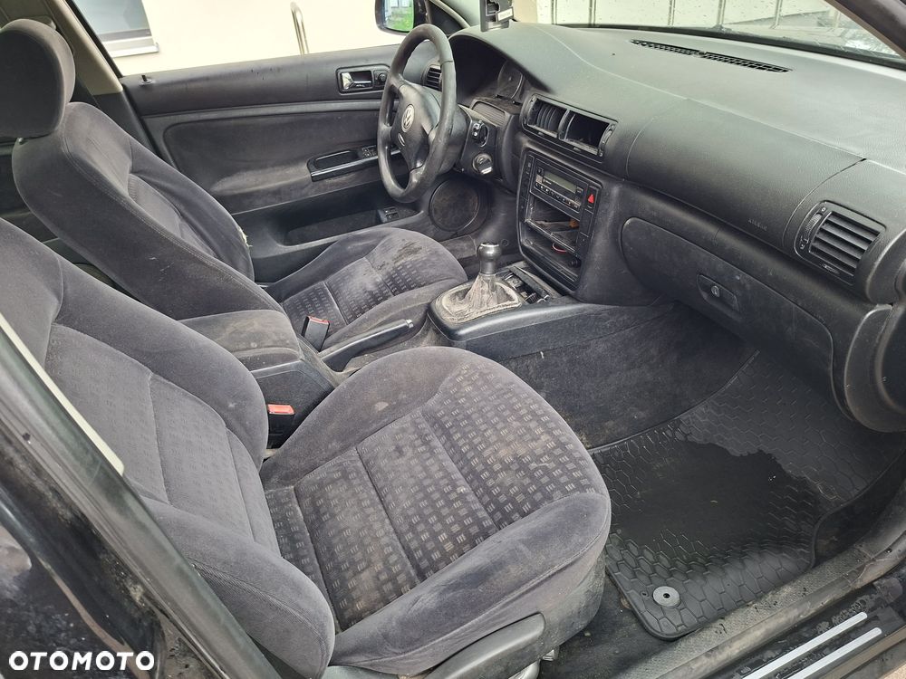 Volkswagen Passat - 6