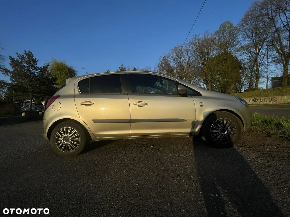 Opel Corsa 1.4 16V Enjoy - 6