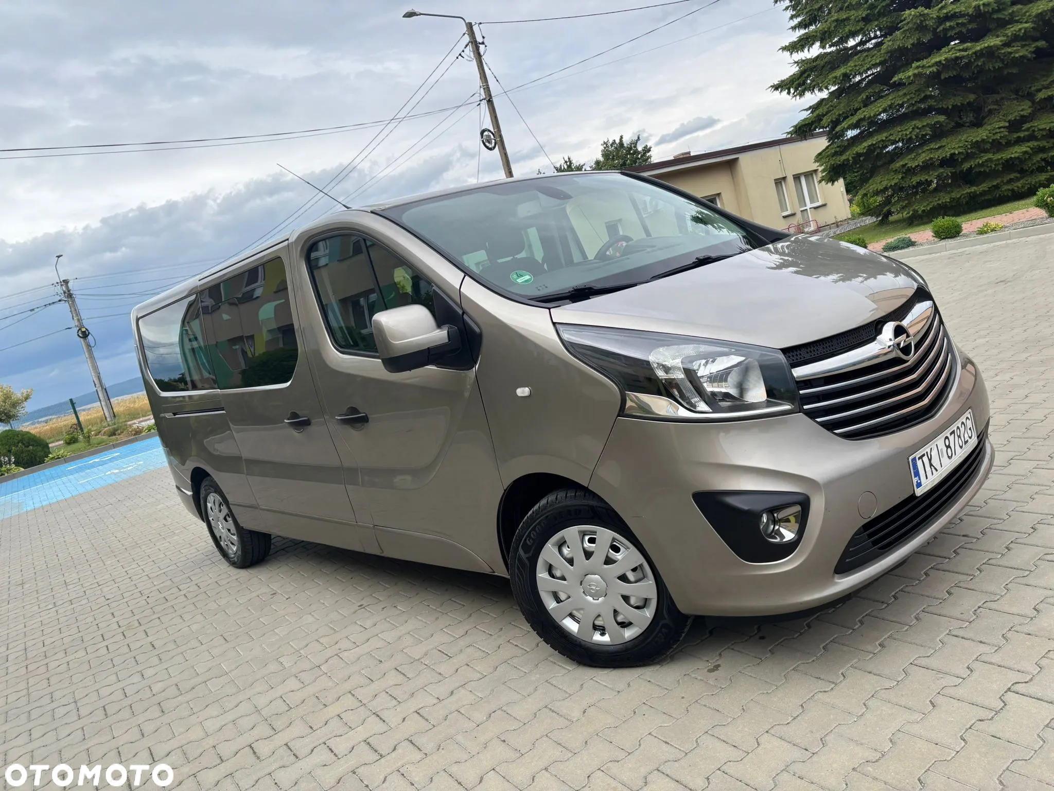 Opel Vivaro 1.6 D (CDTI) L2H1 - 4