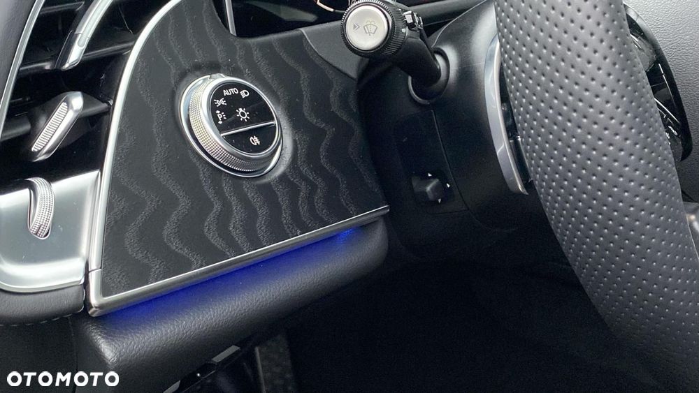 Mercedes-Benz Klasa E - 12