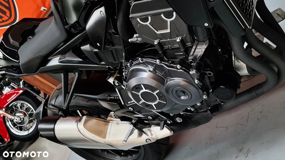 Honda CB - 14