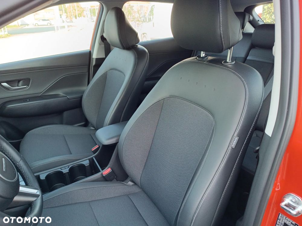 Hyundai Kona 1.6 GDI Hybrid Executive DCT - 11