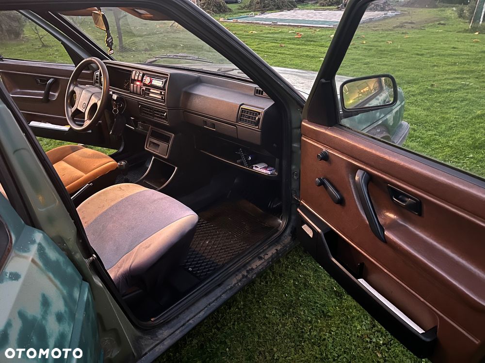Volkswagen Golf - 12