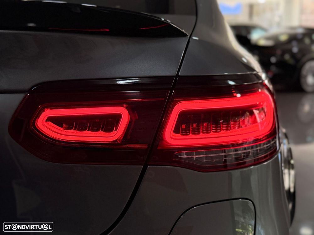 Mercedes-Benz GLC 300 e Coupé 4Matic - 14