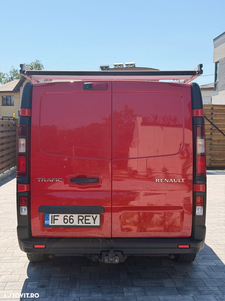 Renault Trafic - 12