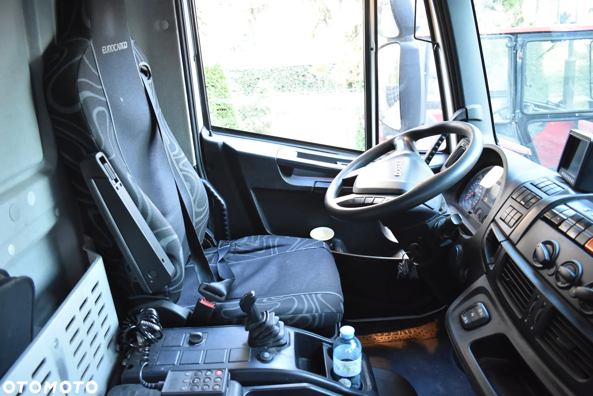 Iveco Eurocargo 140-250 Euro 6 Chłodnia / Mroźnia 7.50 Multitemperatura Winda ! Sprowadzone ! - 23