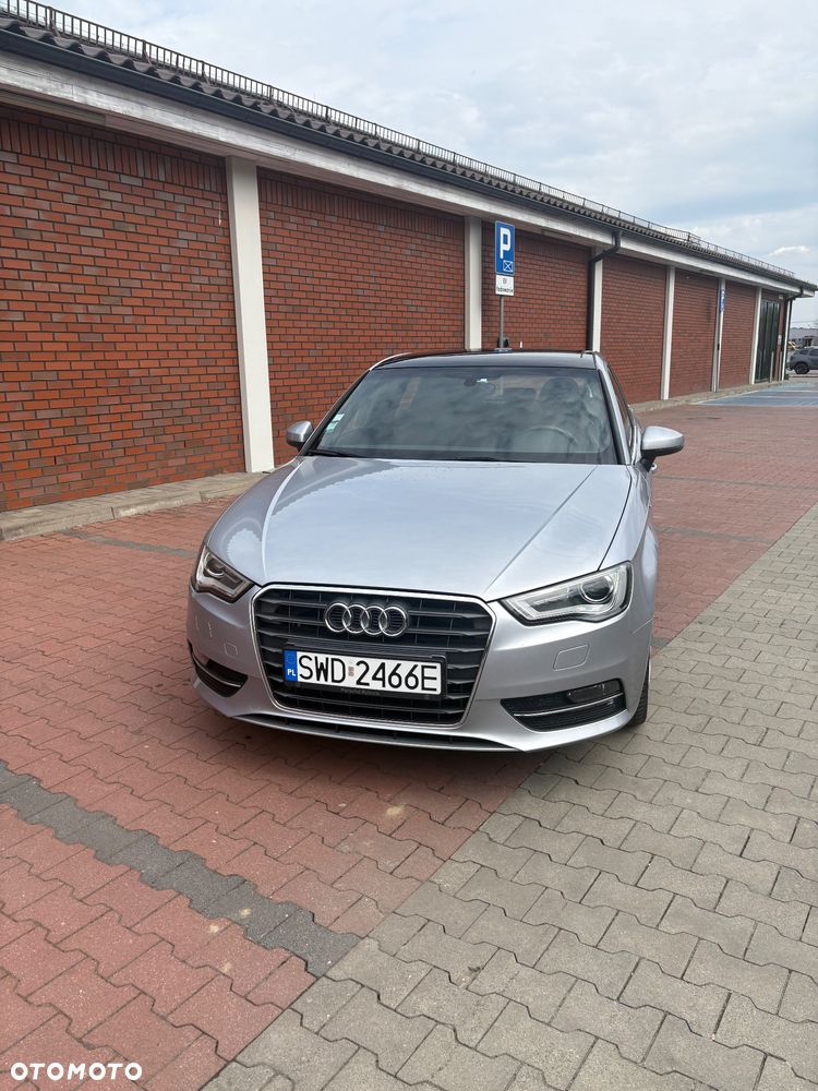 Audi A3 Sportback 2.0 TDI S tronic sport - 2