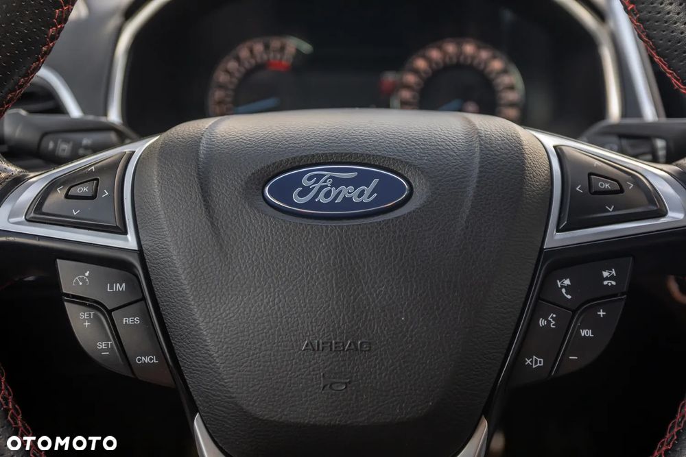 Ford S-Max 1.5 Eco Boost Start-Stopp ST-Line - 32