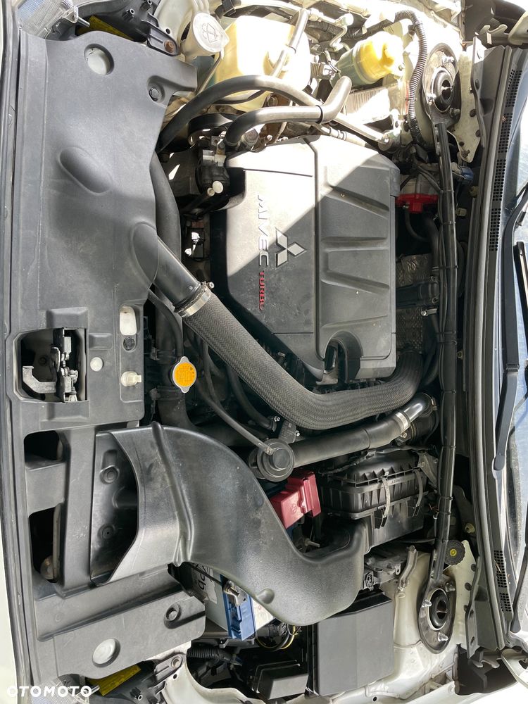 Mitsubishi Lancer 2.0 Ralliart MR - 10