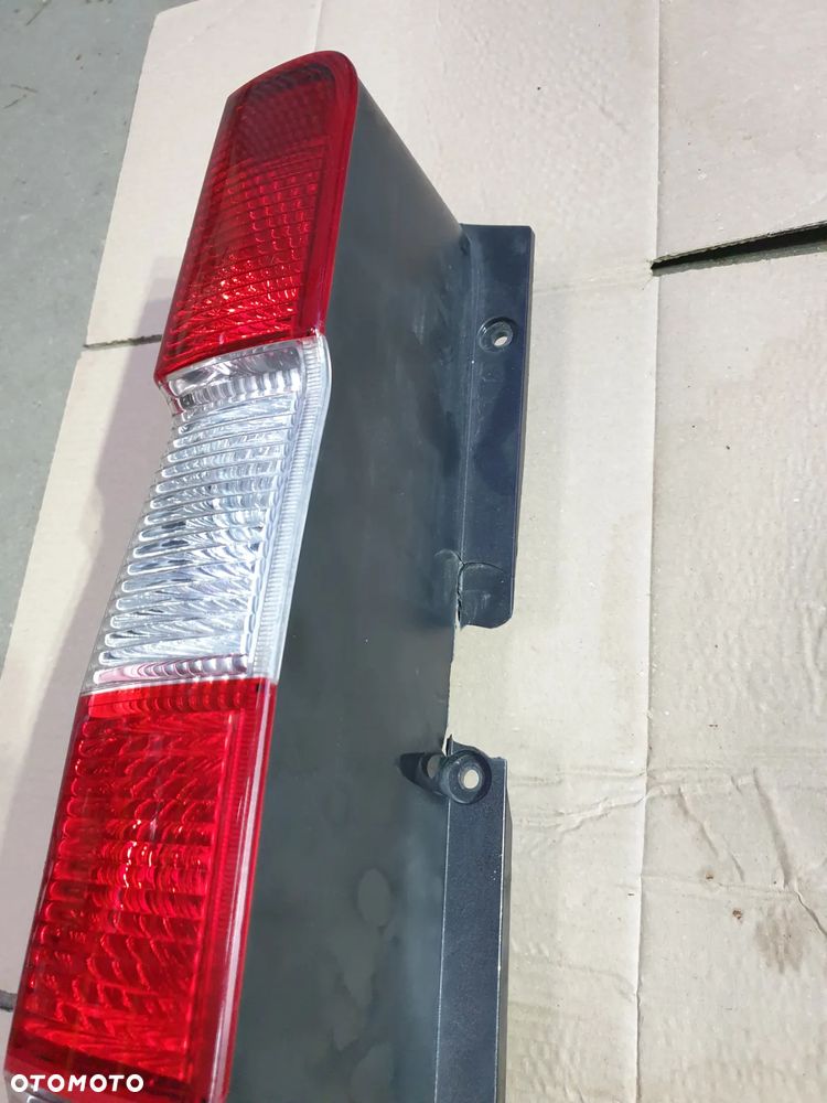Lampa Lewa Tylna Mercedes Sprinter W906 - 11