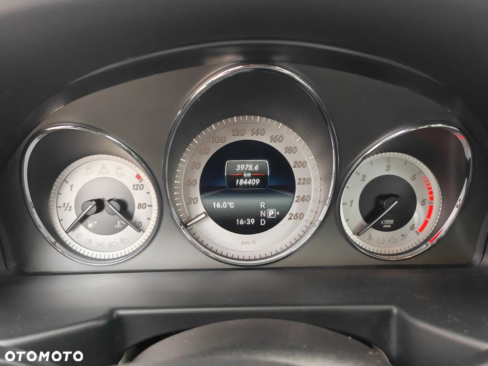 Mercedes-Benz GLK 250 CDI DPF 4Matic BlueEFFICIENCY 7G-TRONIC - 26