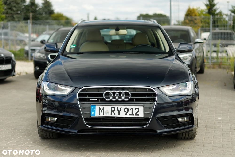Audi A4 Avant - 1