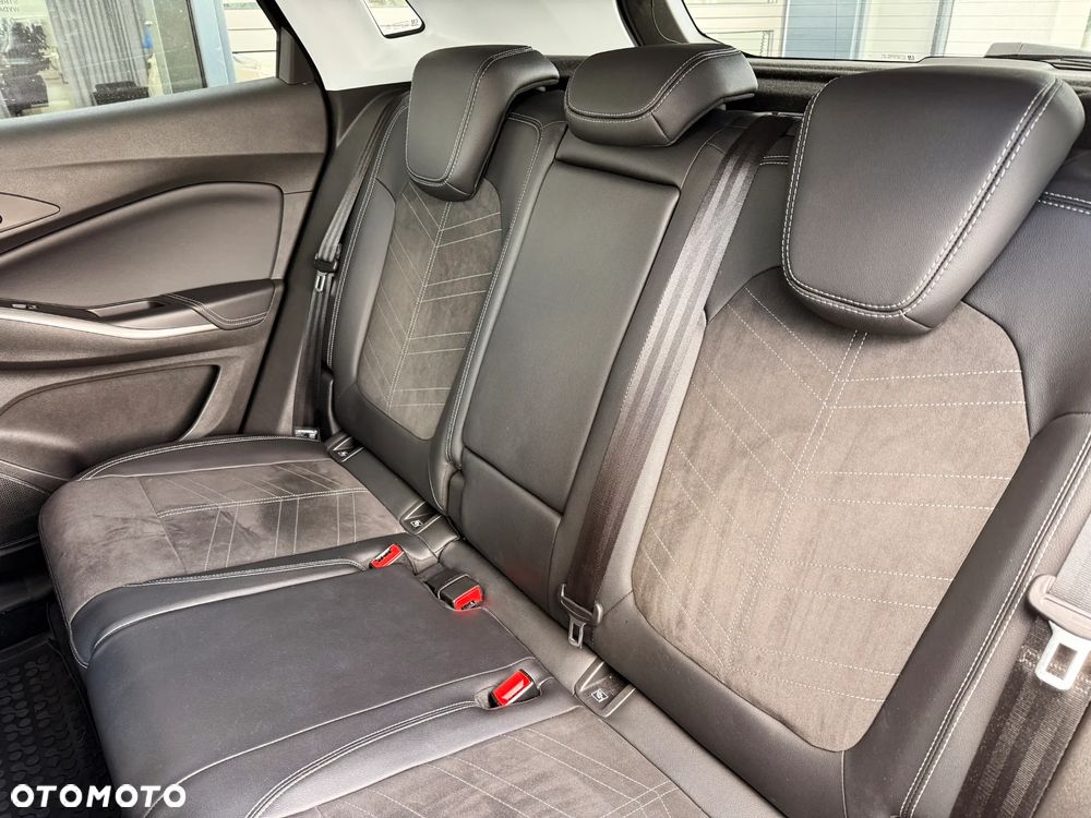 Opel Grandland 1.2 T GS S&S - 29