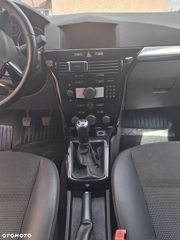 Opel Astra 1.4 Selection - 4